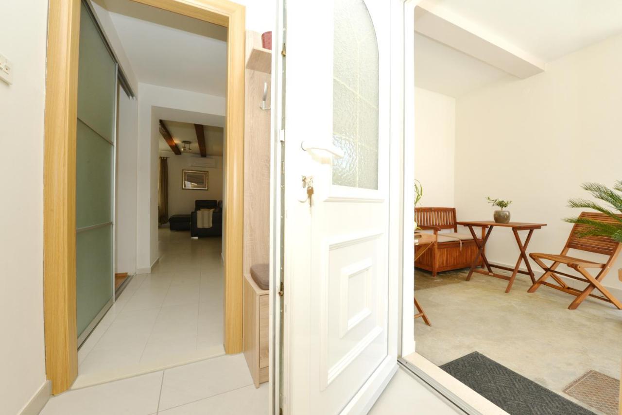 Lorena Apartment Zadar Buitenkant foto