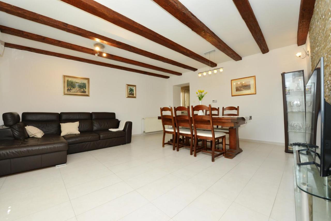 Lorena Apartment Zadar Buitenkant foto